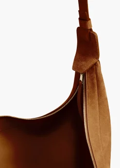 Augustina Hobo in|Khaite Best