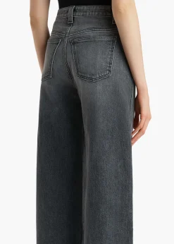 Delina Jean in|Khaite Online