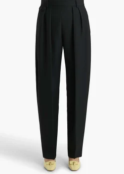Jude Pant in|Khaite Online
