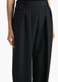 Jude Pant in|Khaite Online