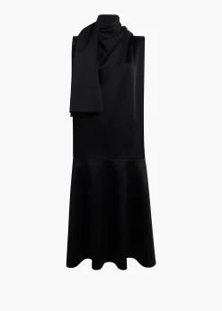 Loell Dress in|Khaite Outlet