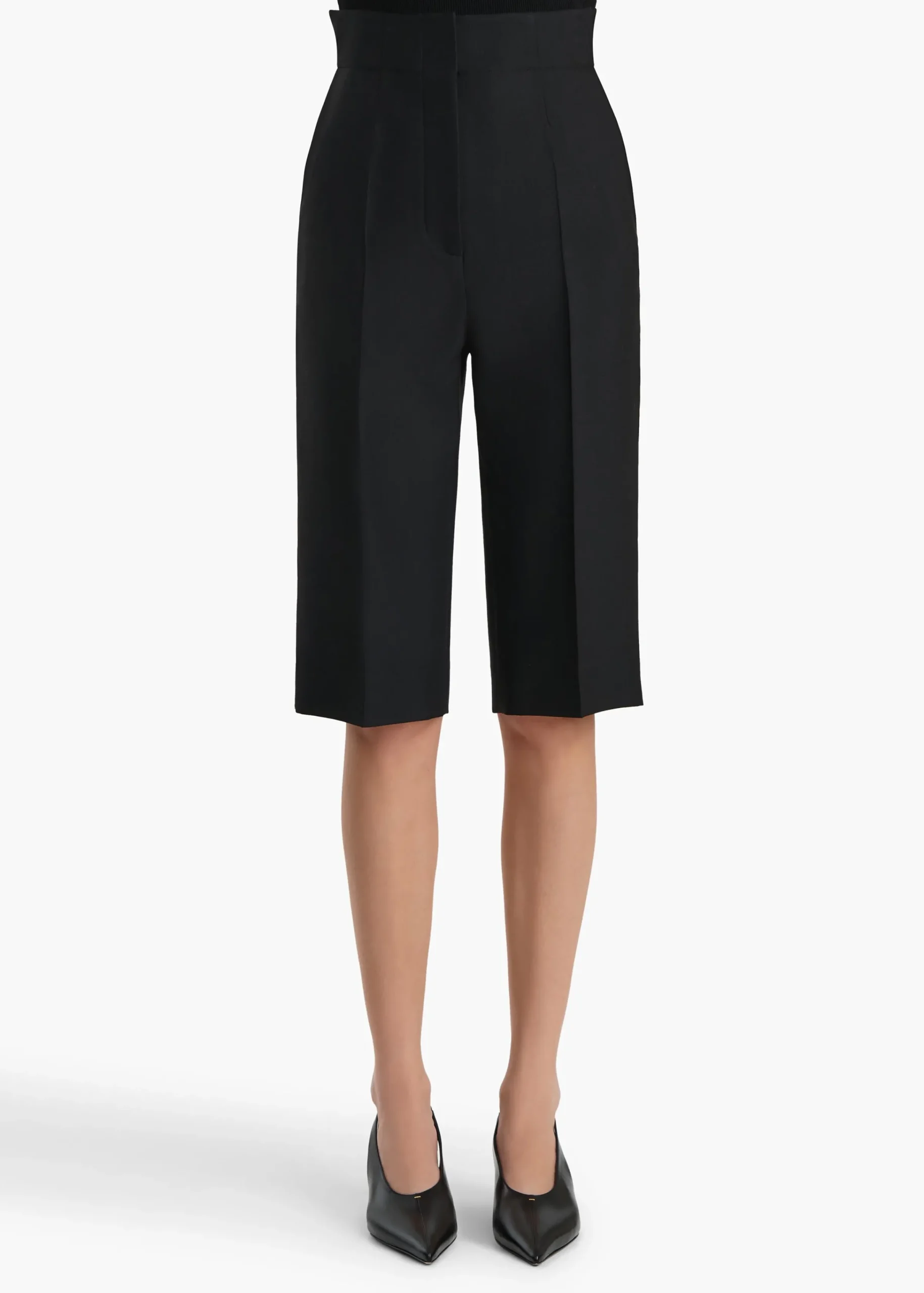Raelle Short in|Khaite New