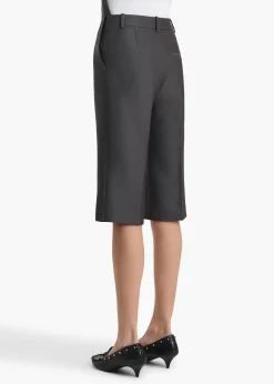 Raelle Short in|Khaite