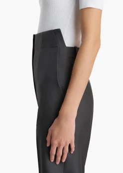 Raelle Short in|Khaite