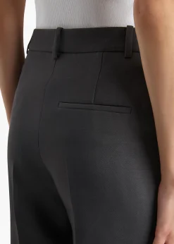 Raelle Short in|Khaite