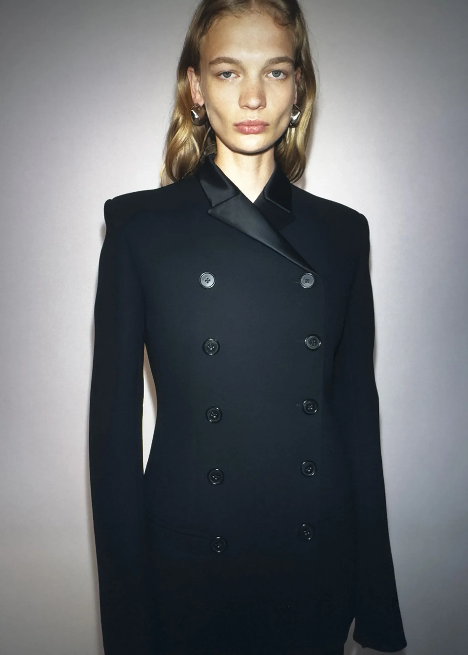 Sabel Jacket in|Khaite Sale